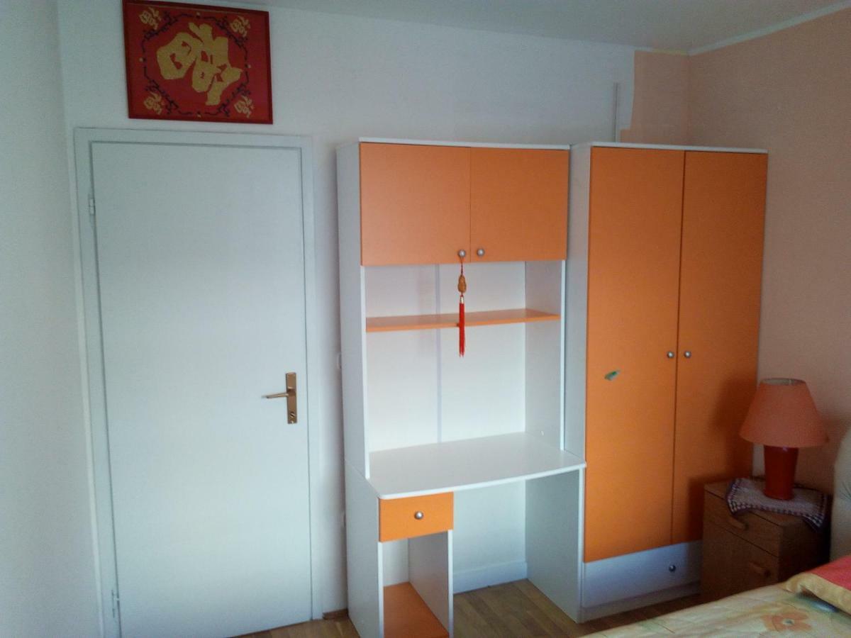 Kamenjak Free Bikes Apartment Premantura Exterior photo